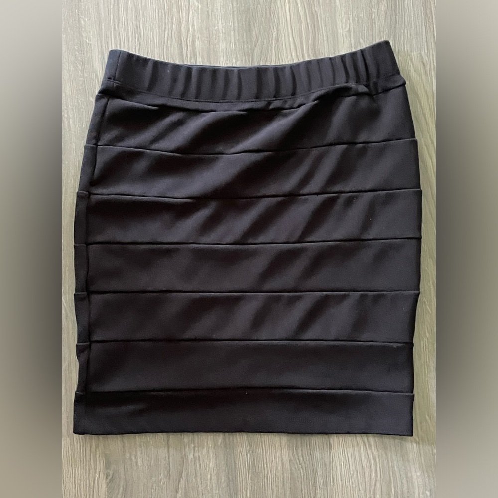 Black skirt